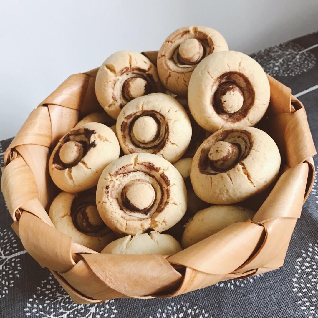 重庆小羊人做的蘑菇造型饼干