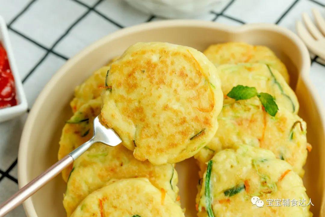 黄瓜豆腐饼【宝宝辅食】的做法