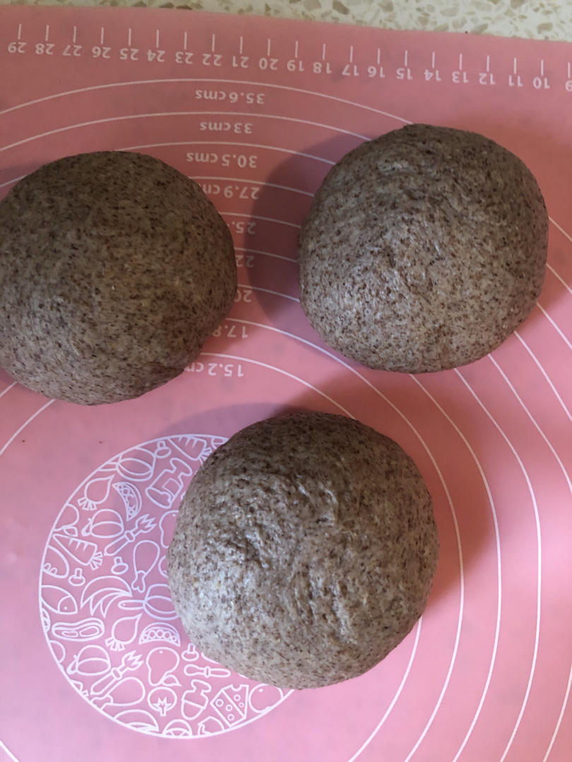 柔软拉丝的100%全麦麦片吐司（一次发酵）
