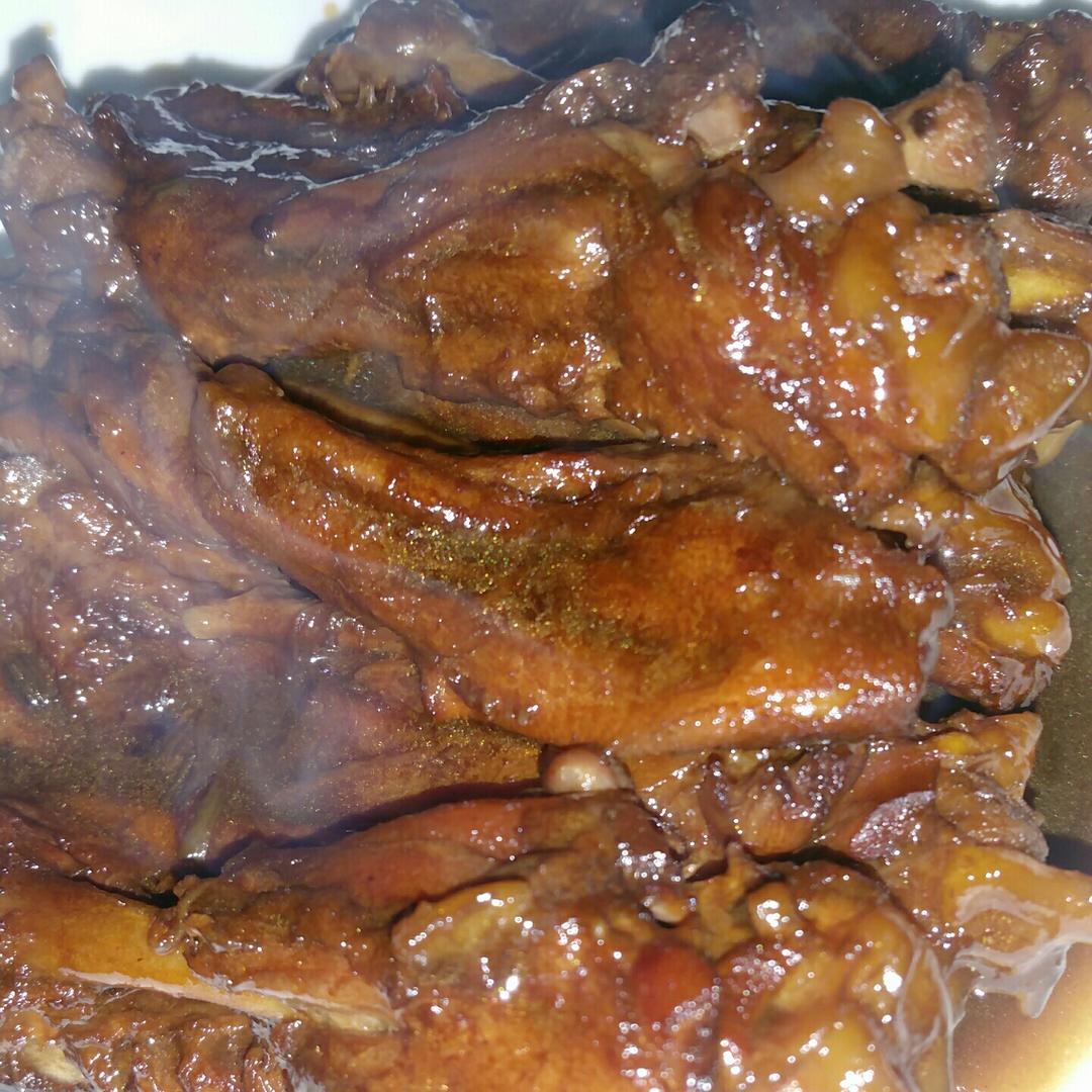 吮指酱香鸭翅