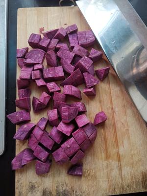 紫薯银耳汤的做法 步骤1