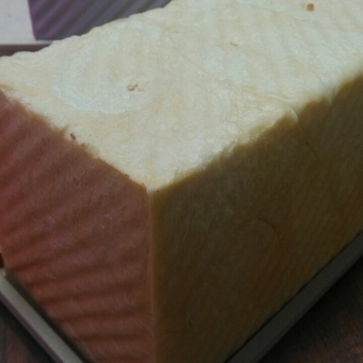 小妮子在厨房各种瞎折腾
