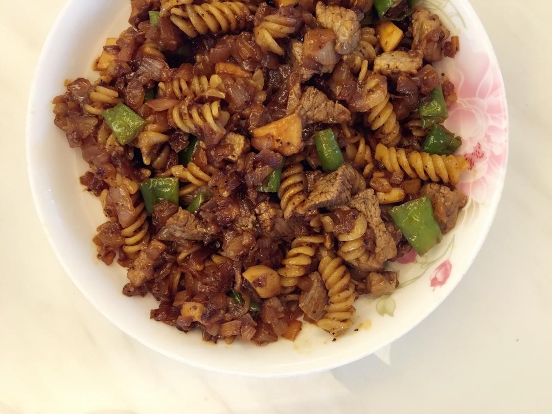 秘制铁板黑椒牛肉粒