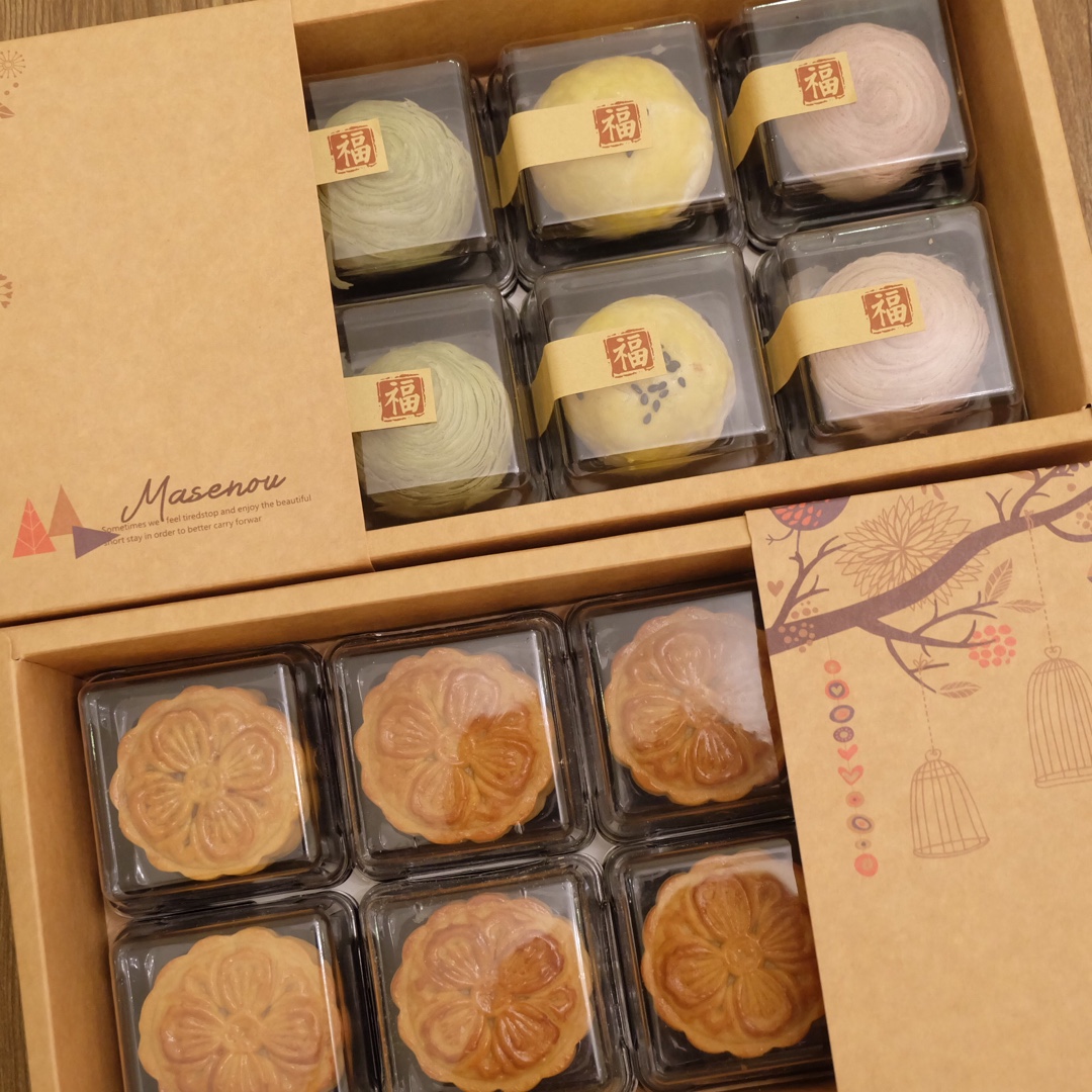 广式月饼—蛋黄莲蓉月饼