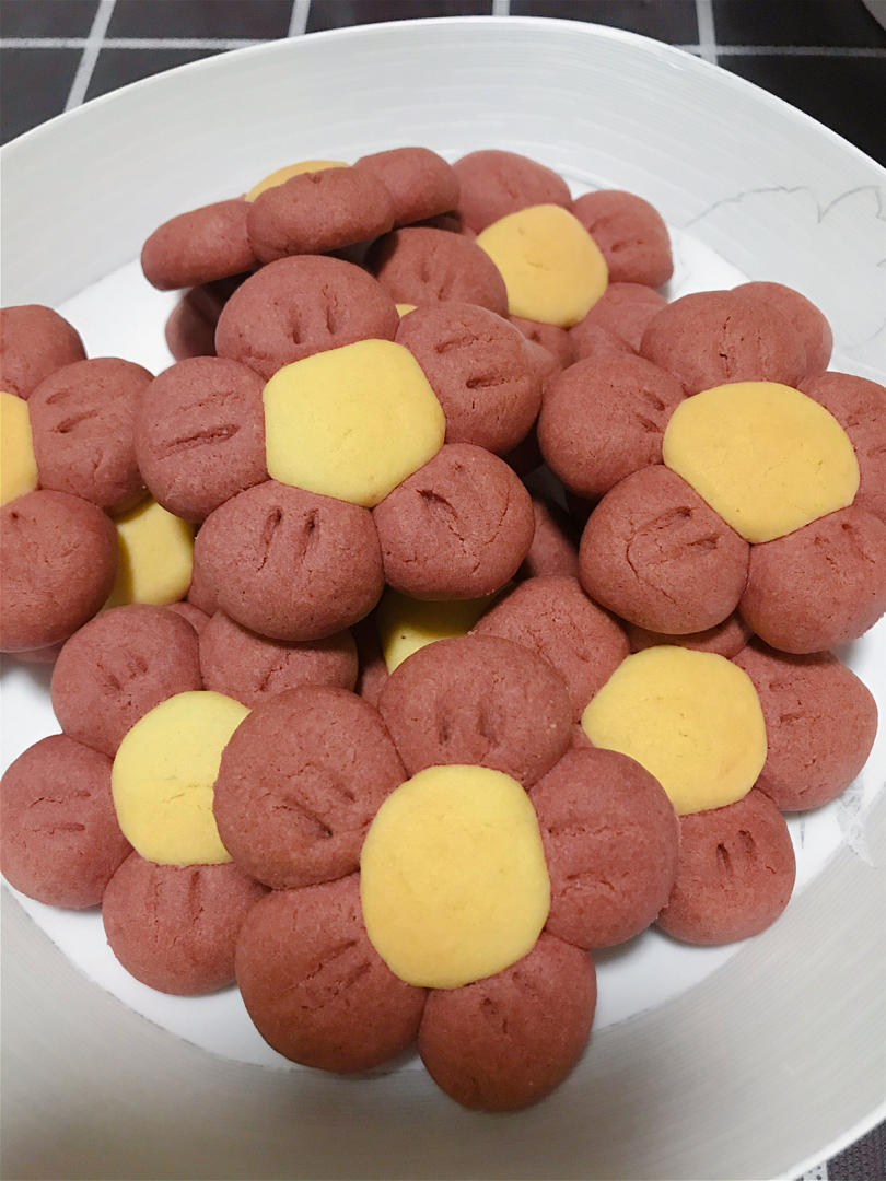 送你一朵小红花 🌺免模具｜零难度花朵饼干