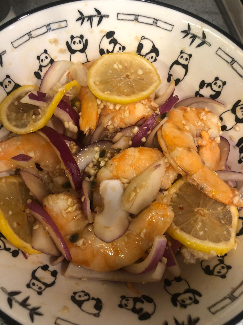 爽口凉菜～泰式柠檬虾、柠檬凤爪