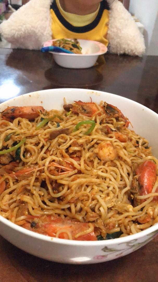 上瘾大排档—深夜炒面