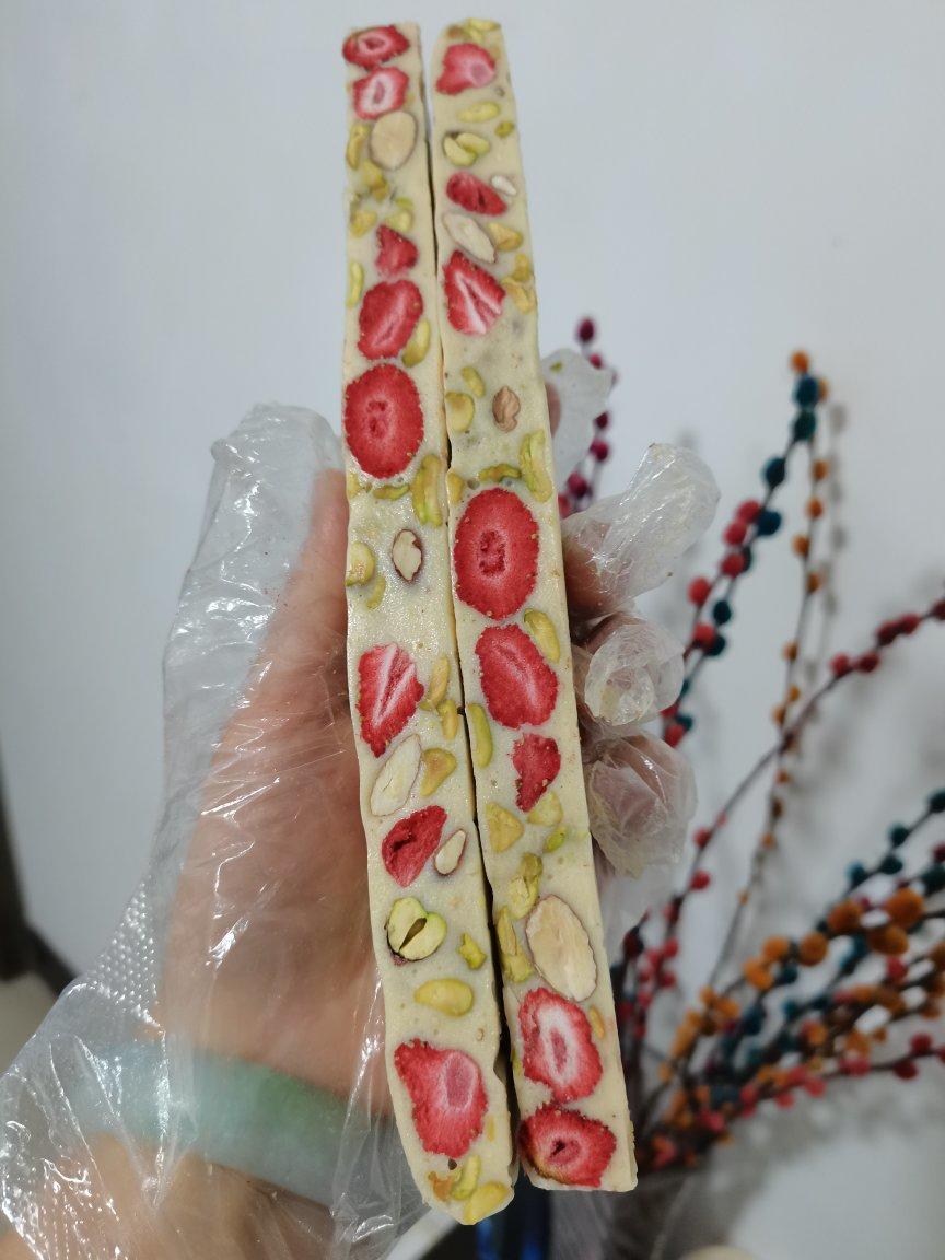 冻干脆牛轧糖
