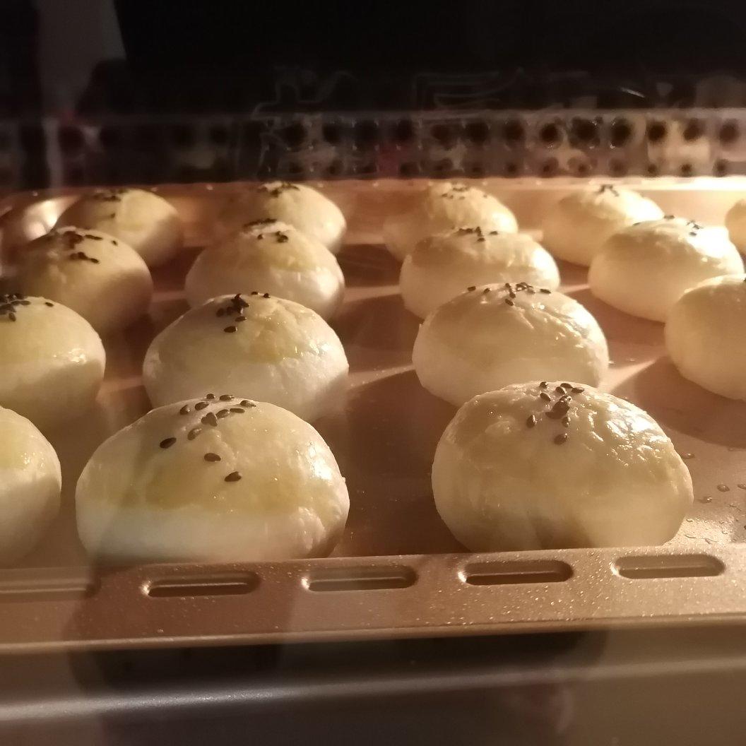 酥皮绿豆饼   酥得掉渣渣