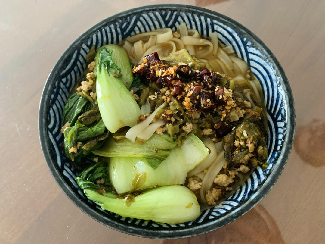 老坛酸菜米线