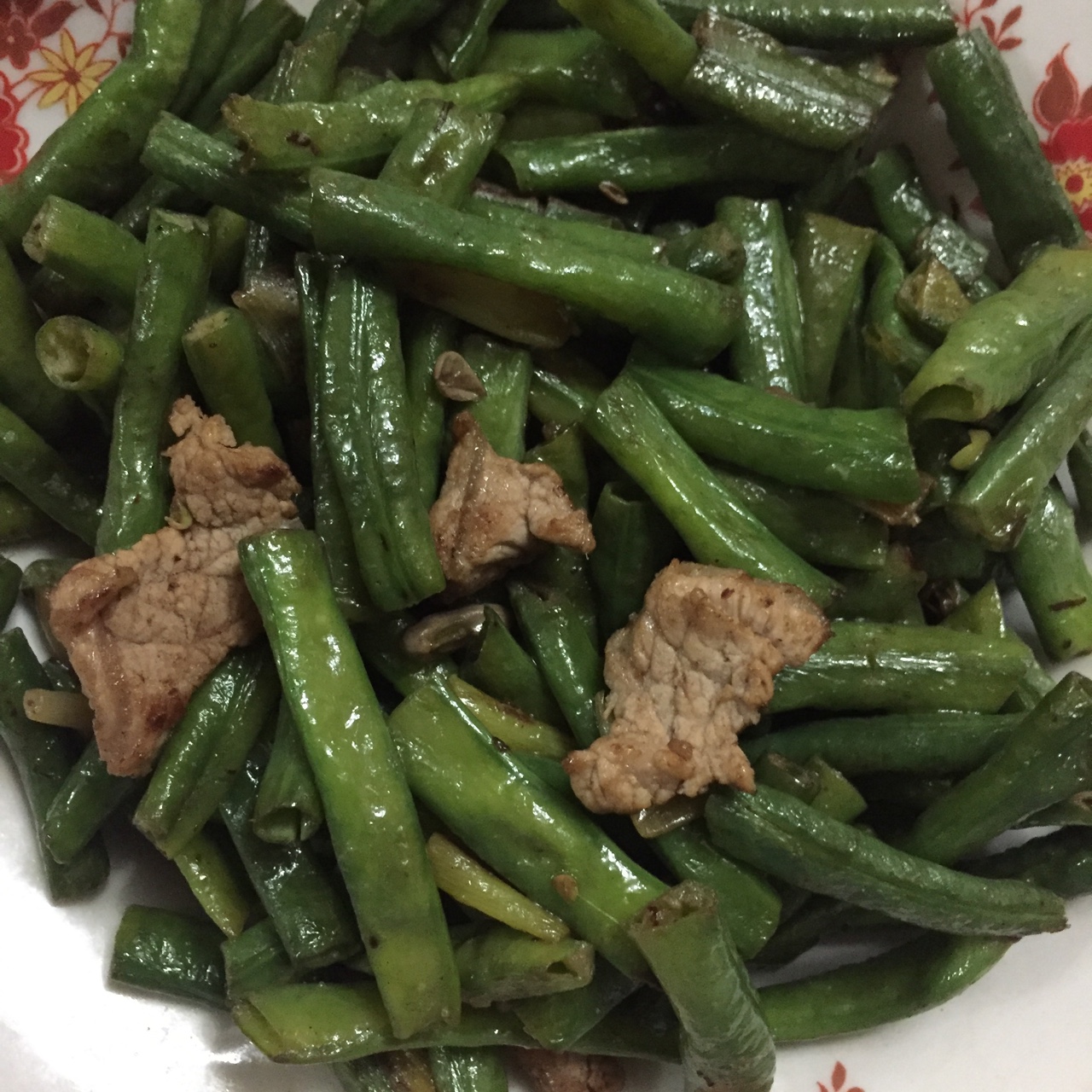 豆角炒肉丝