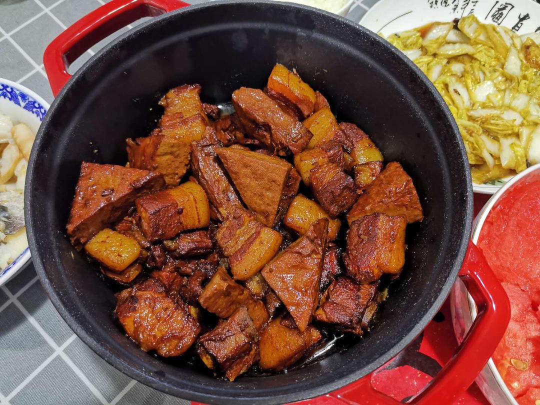 鼠宝的小喵呜做的马桥豆腐干烧肉