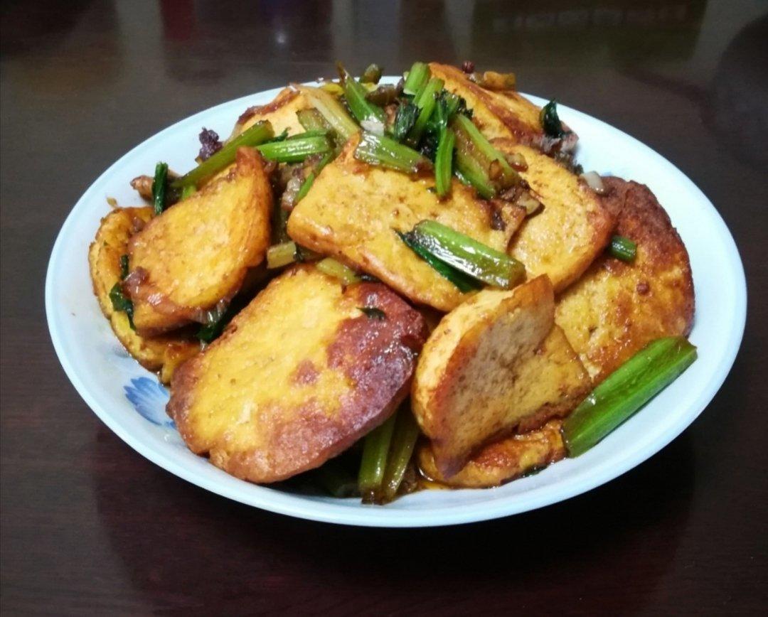 香煎豆腐--家常豆腐