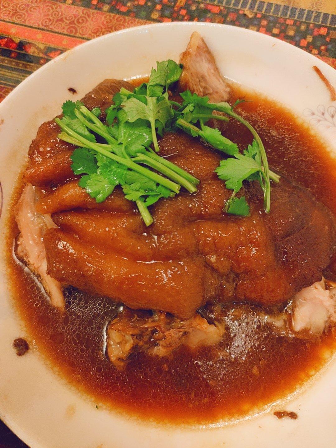 酱肘子