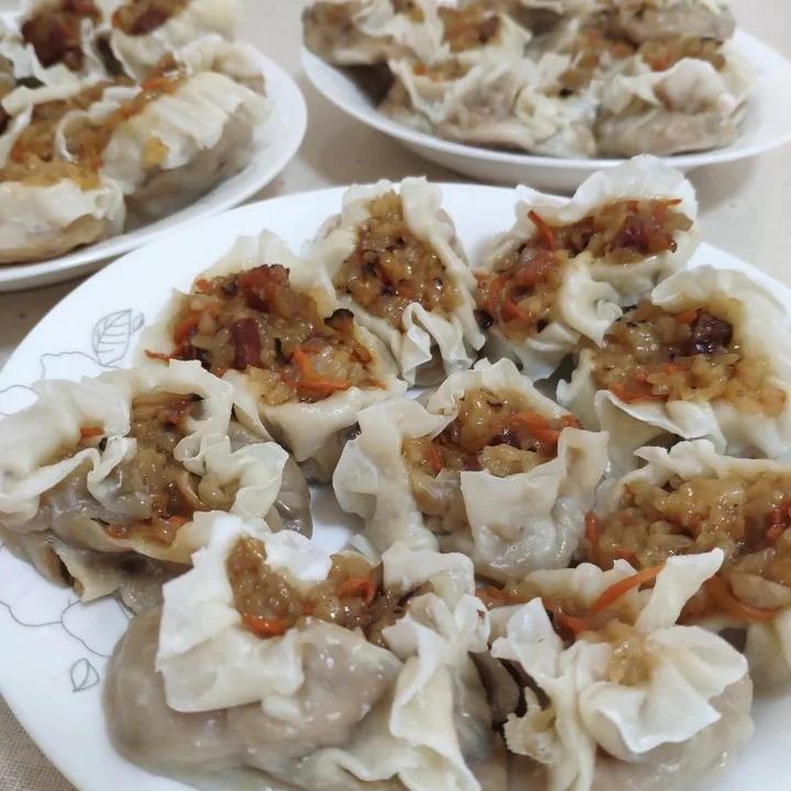 馄饨皮糯米烧麦