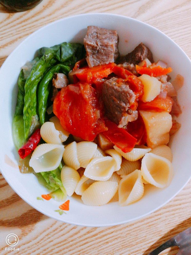 番茄土豆炖牛腩