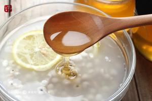 薏仁柠檬蜂蜜水—减肥必备的做法 步骤5