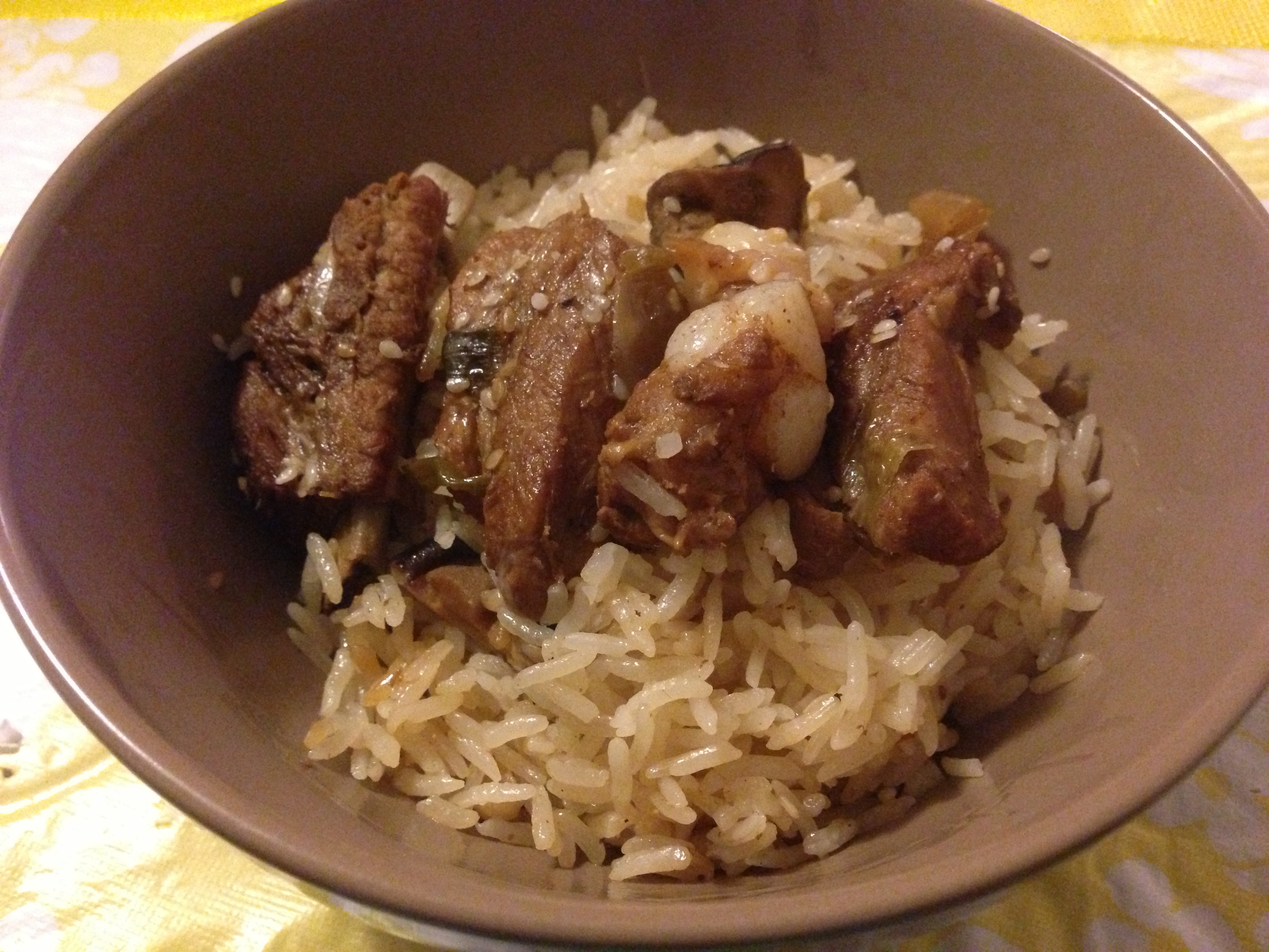 喷香排骨焖饭（爆好吃）