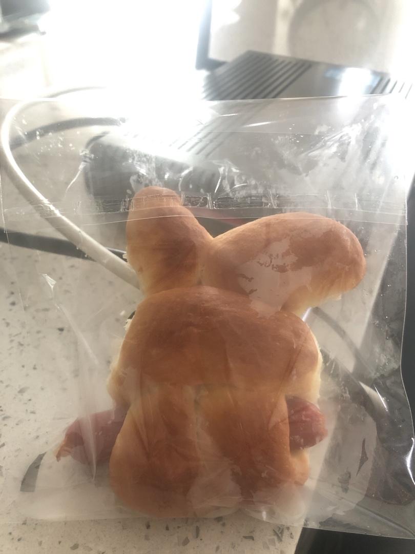 小兔子香肠包