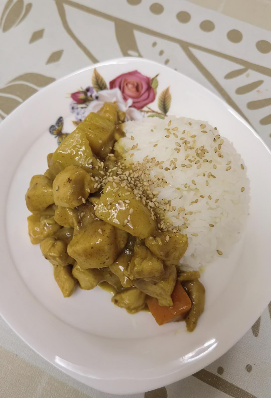 零失败日式咖喱鸡肉饭！！最正宗日本家庭做法！简单又好吃！