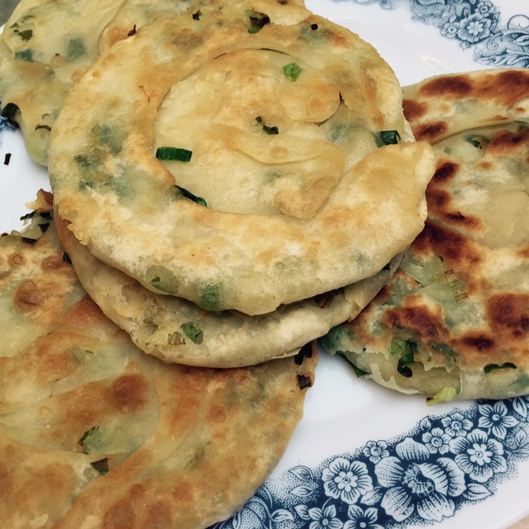 家常葱油饼
