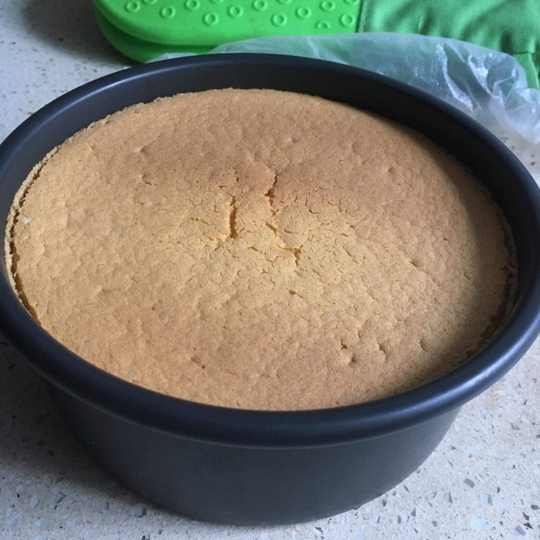 《Tinrry+》戚风蛋糕（6寸配方）（基础、超详细教程）