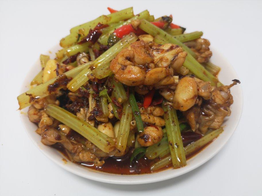 堂妈小厨——干锅牛蛙