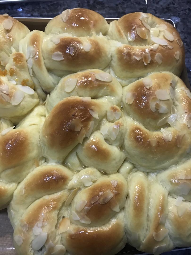 全世界最好吃没有之一的汤种布里欧修老面包