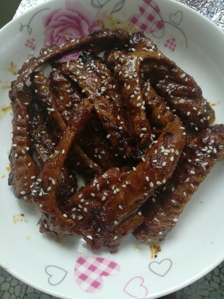 吮指酱香鸭翅