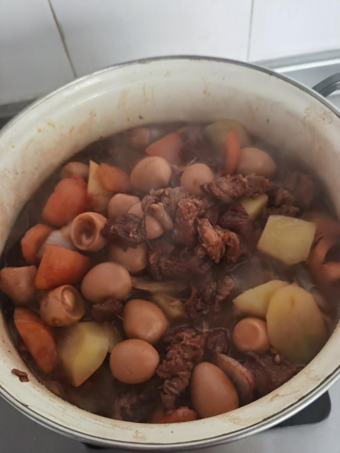 番茄土豆炖牛腩