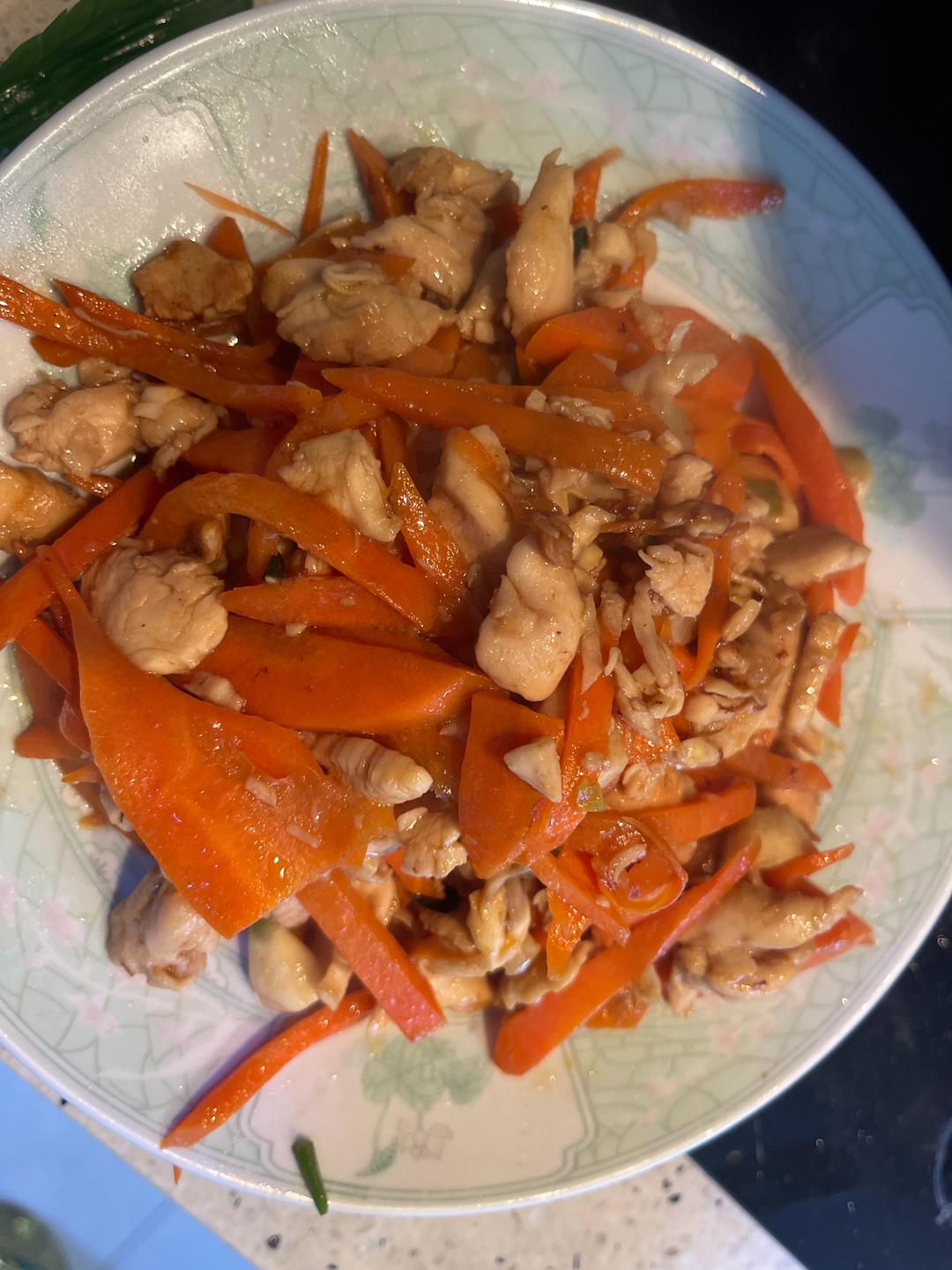 胡萝卜炒鸡胸肉