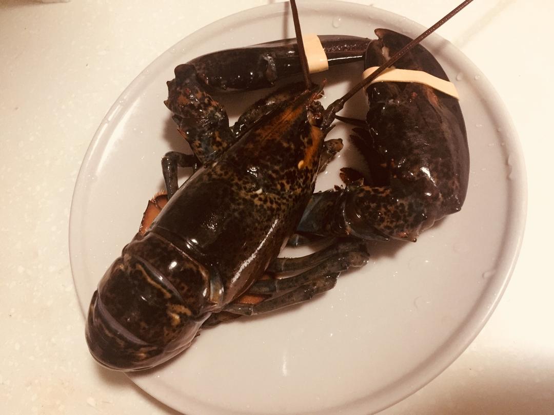 蒜蓉龙虾蒸粉丝