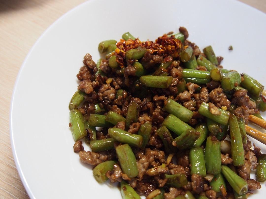 肉沫豆角下饭菜