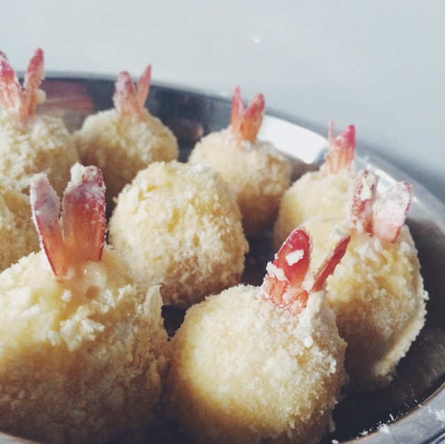 土豆泥鲜虾球