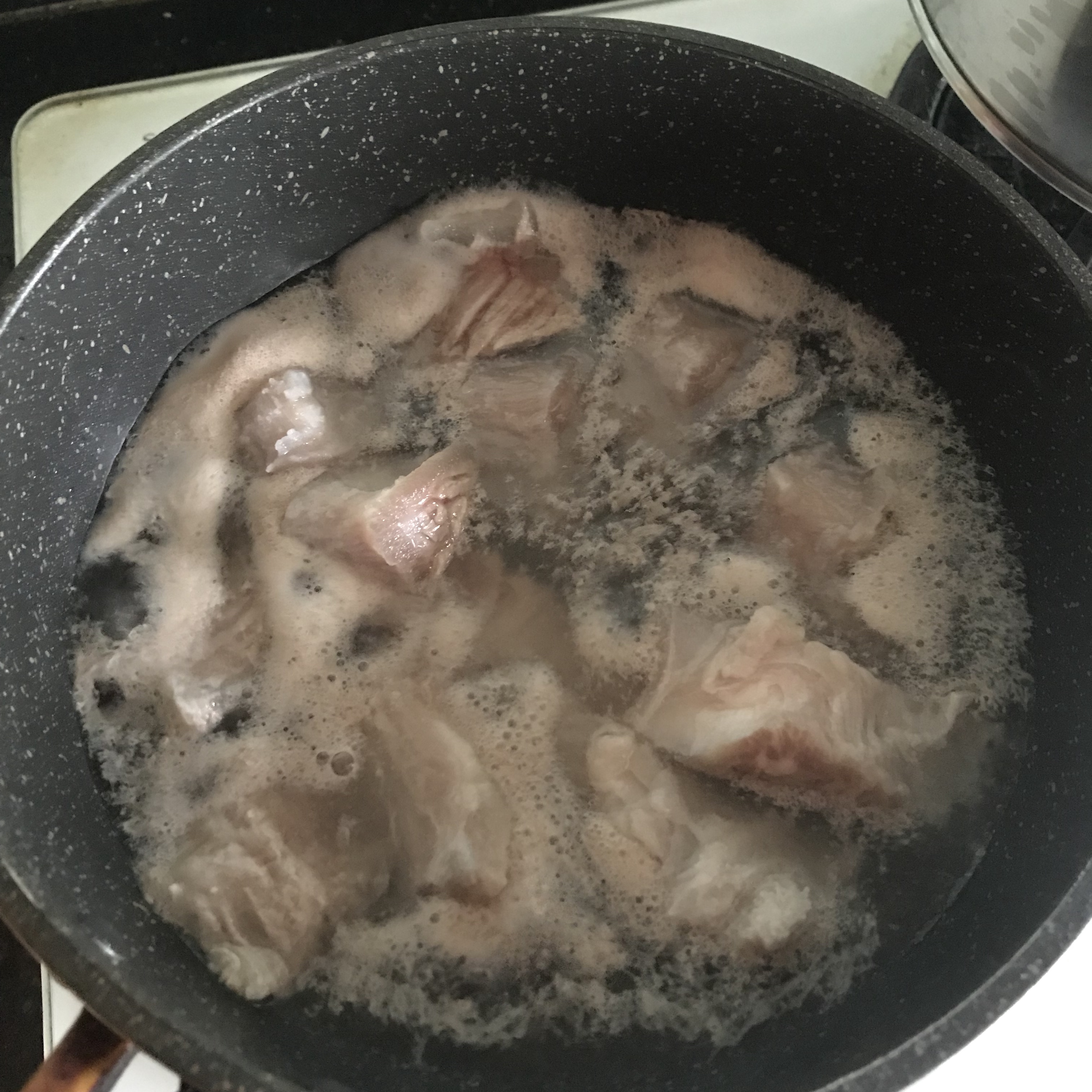 沙茶牛肉炖土豆的做法 步骤3