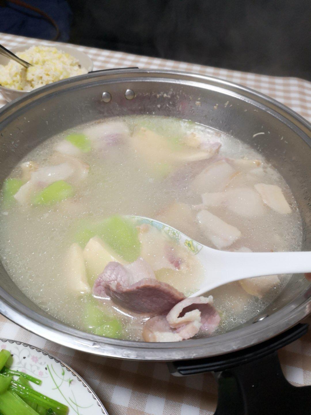 千张咸肉笋片汤