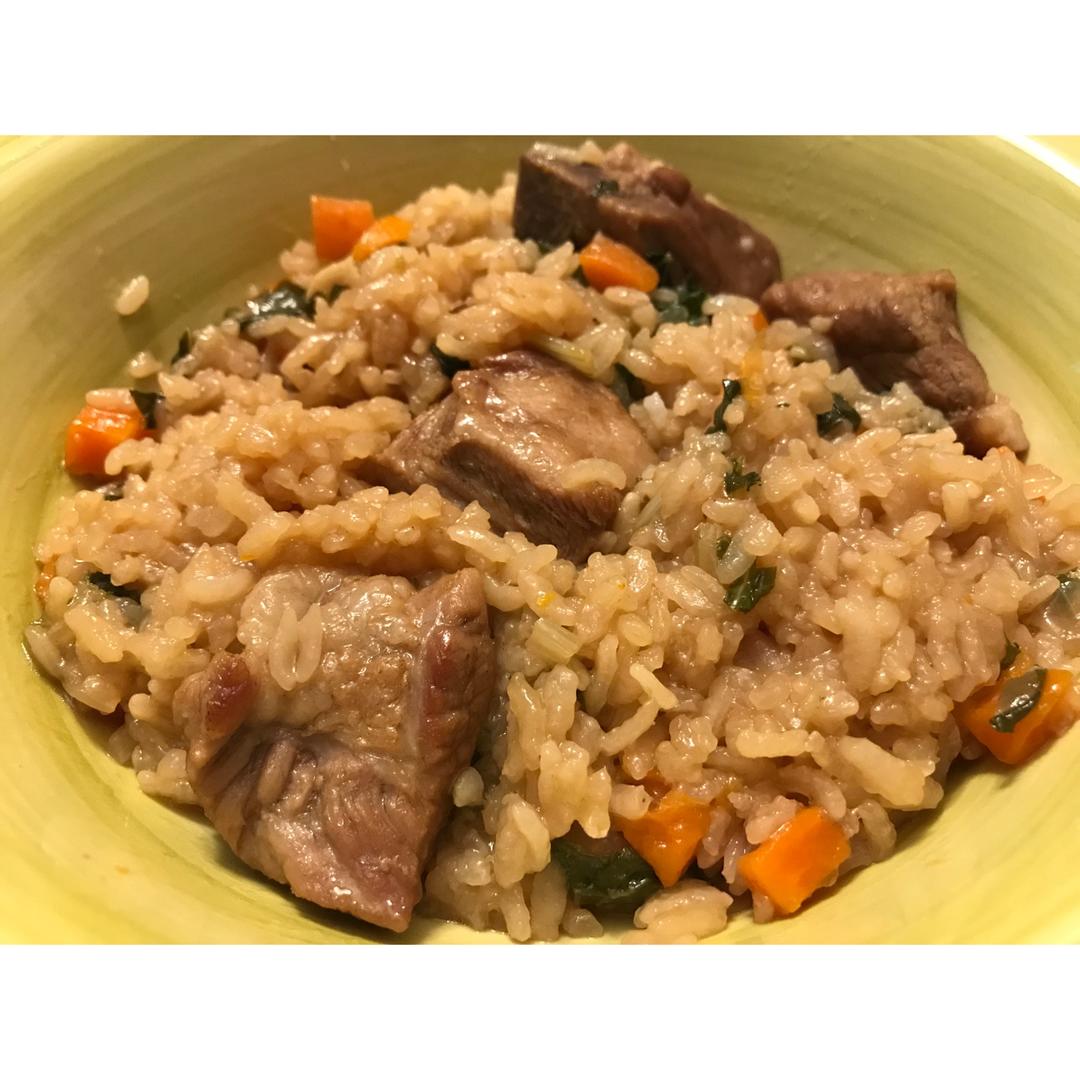 喷香排骨焖饭（爆好吃）
