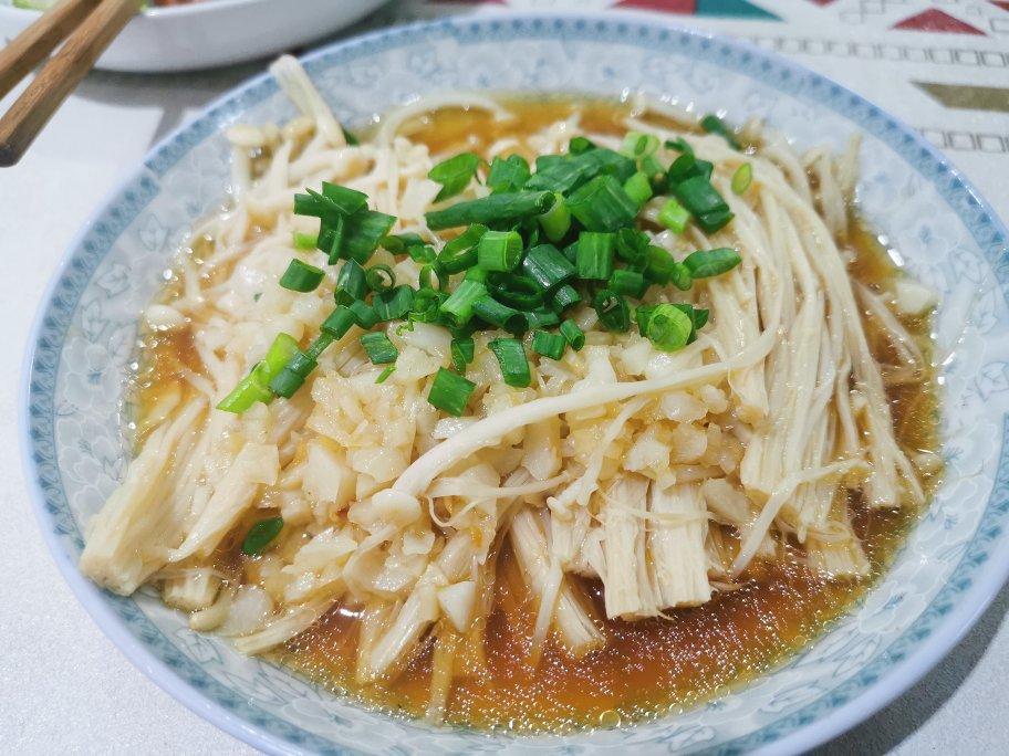 蒜蓉蒸金针菇