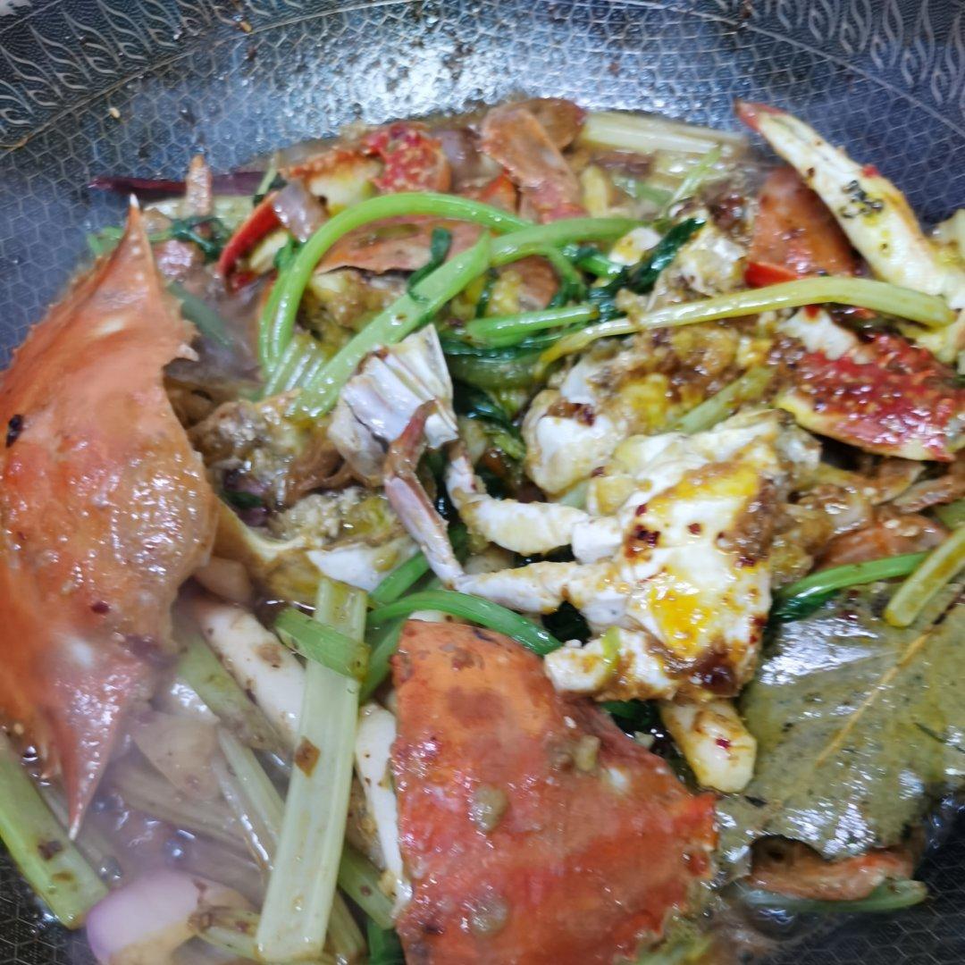 超详细版吮指香辣蟹炒年糕 | 大闸蟹最美妙的味道