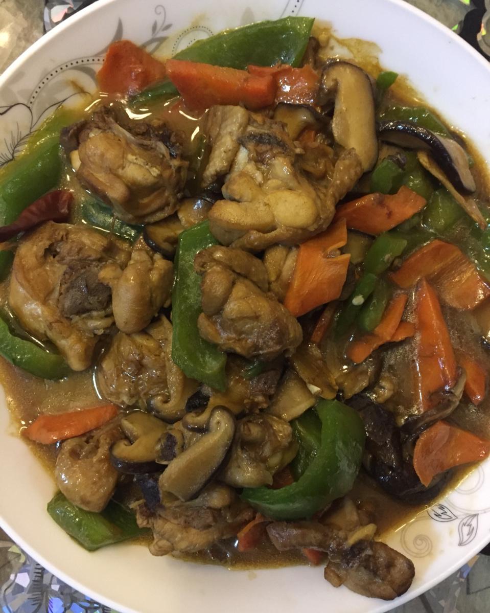 黄焖鸡米饭