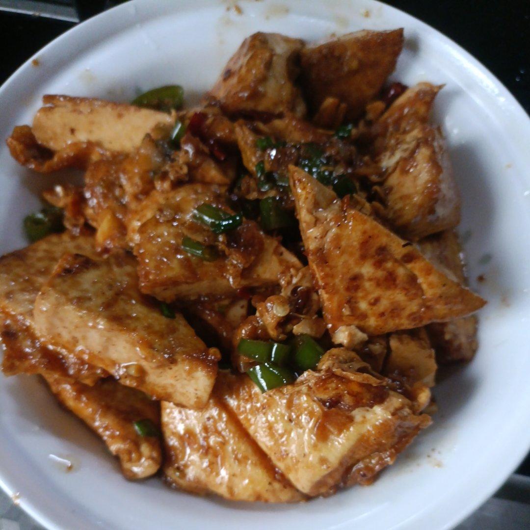 焖煎豆腐