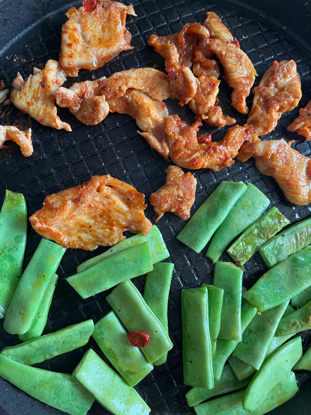 巨嫩的煎鸡胸肉