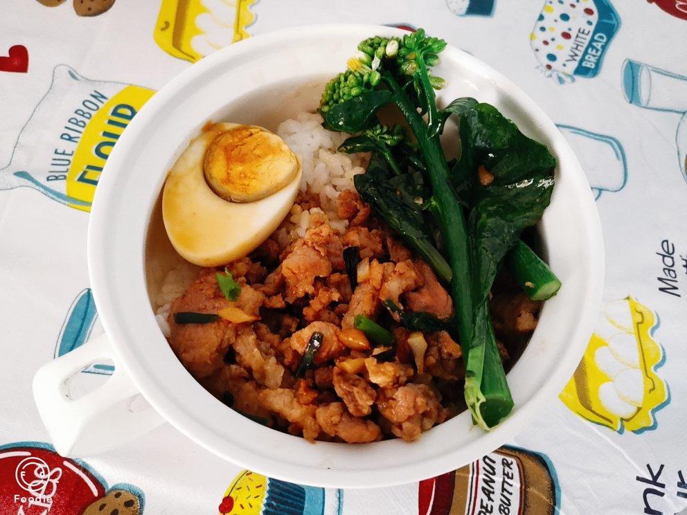 简单好吃的肉燥饭