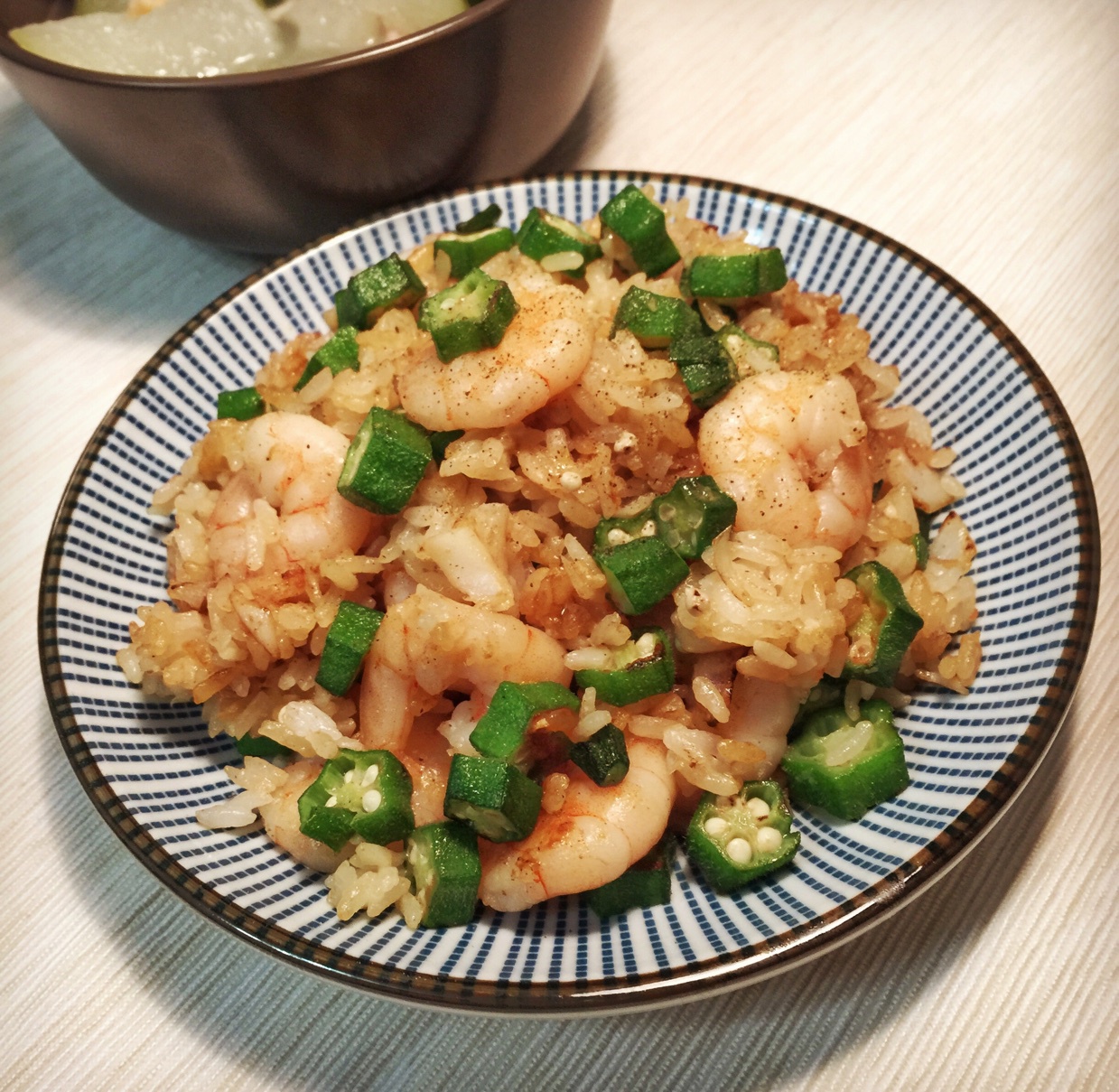 虾仁炒饭