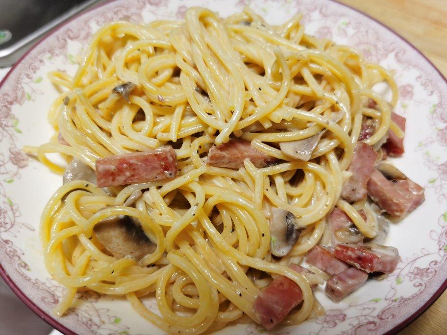 🍝培根芝士意面