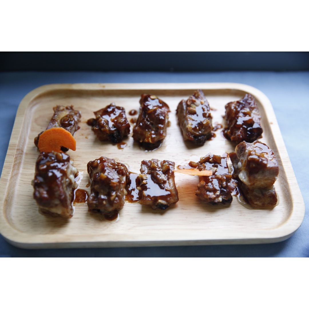 香到骨头里的蒜香排骨（烤箱）