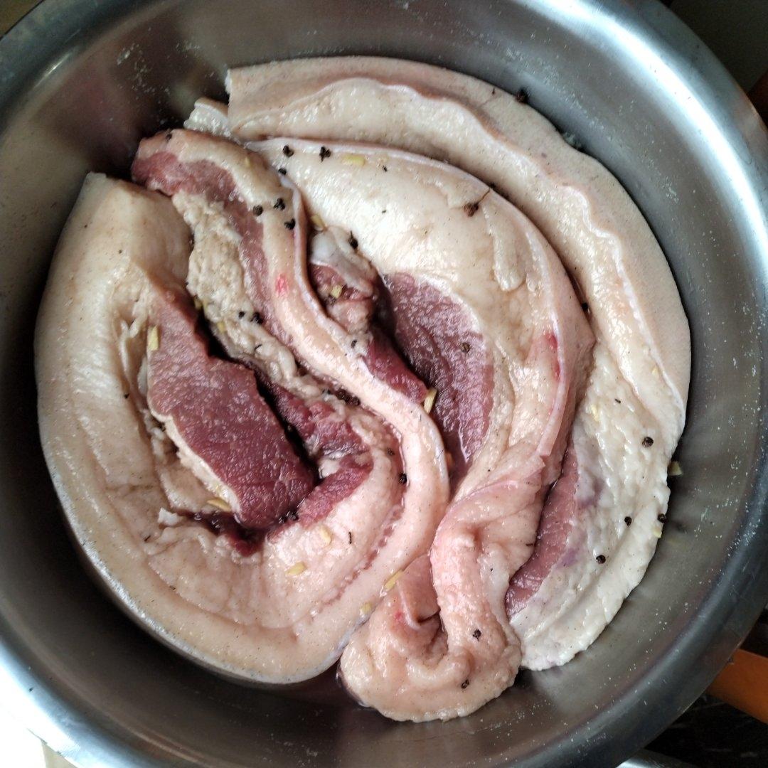 腌腊肉（不熏的风吹肉）