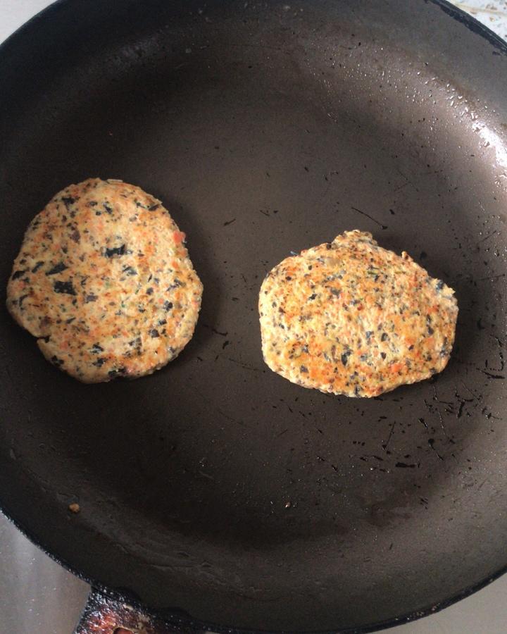 减脂鸡胸肉饼