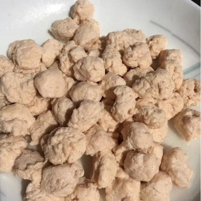 ：三文鱼白菜丸子