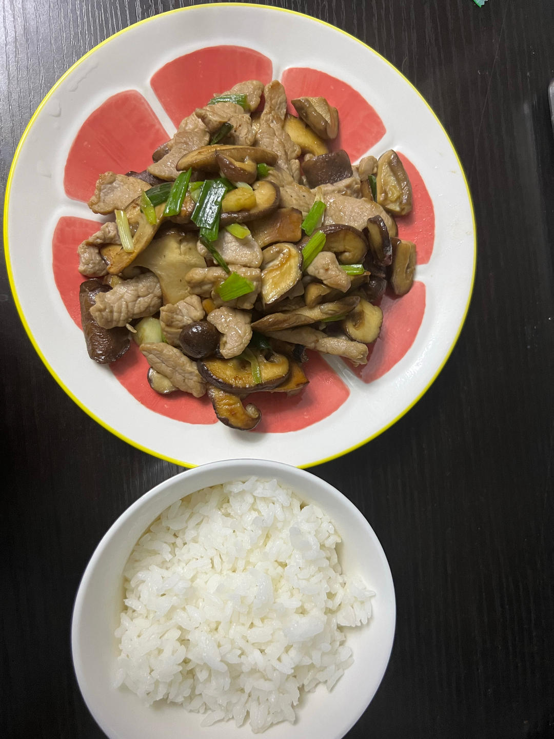 香菇炒瘦肉